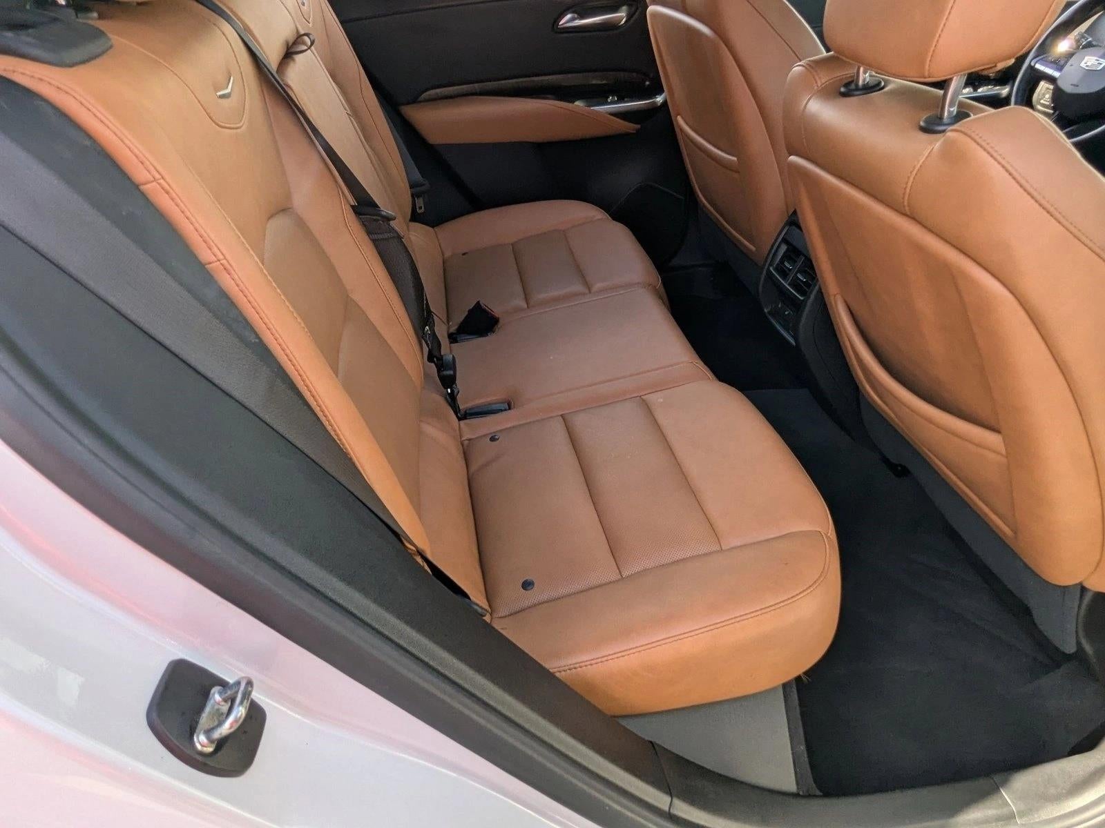 2022 Cadillac XT4 Premium Luxury