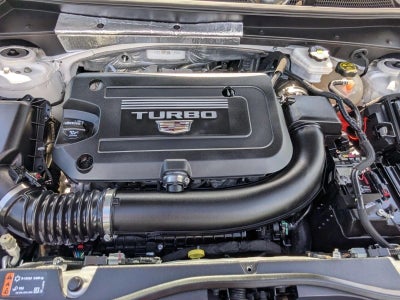 2022 Cadillac XT4 Premium Luxury