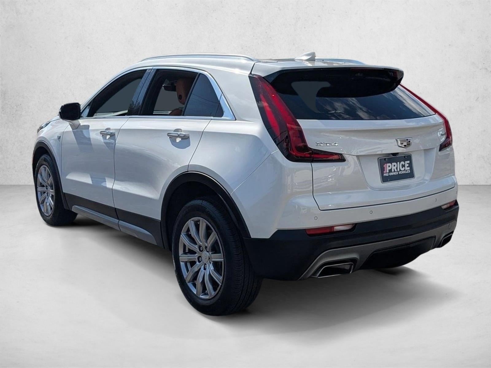 2022 Cadillac XT4 Premium Luxury