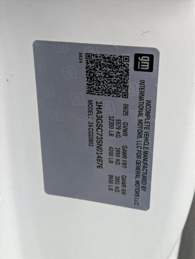 2025 Chevrolet Express Cutaway 3500 Base