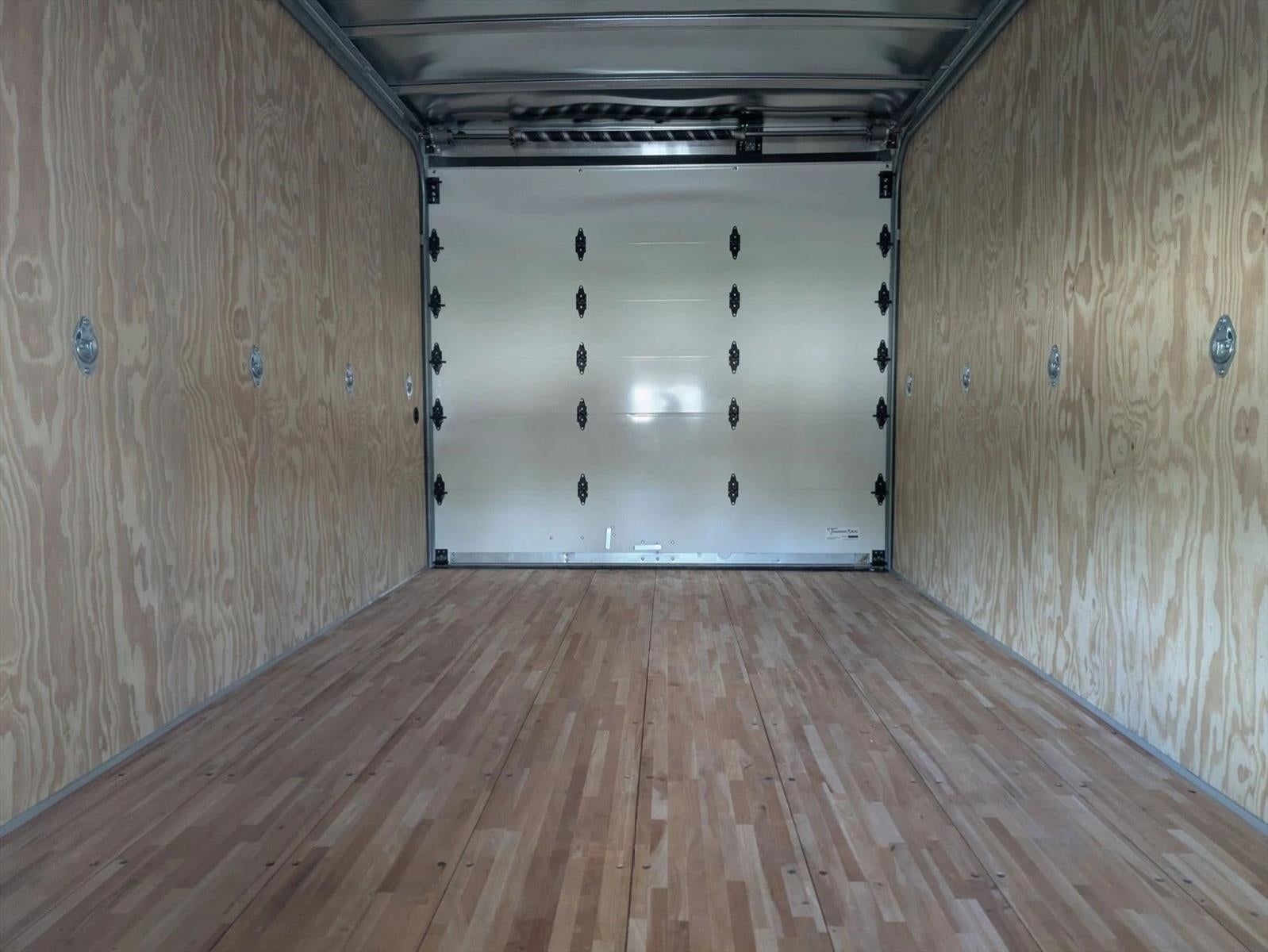 2025 Chevrolet Express Cutaway 3500 Base