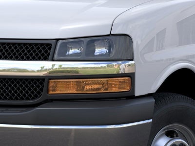 2025 Chevrolet Express Cutaway 3500 Base