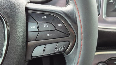 2017 Dodge Challenger Base