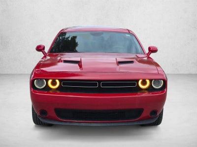 2017 Dodge Challenger Base