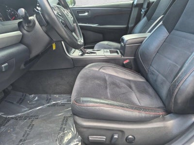2016 Toyota Camry XSE