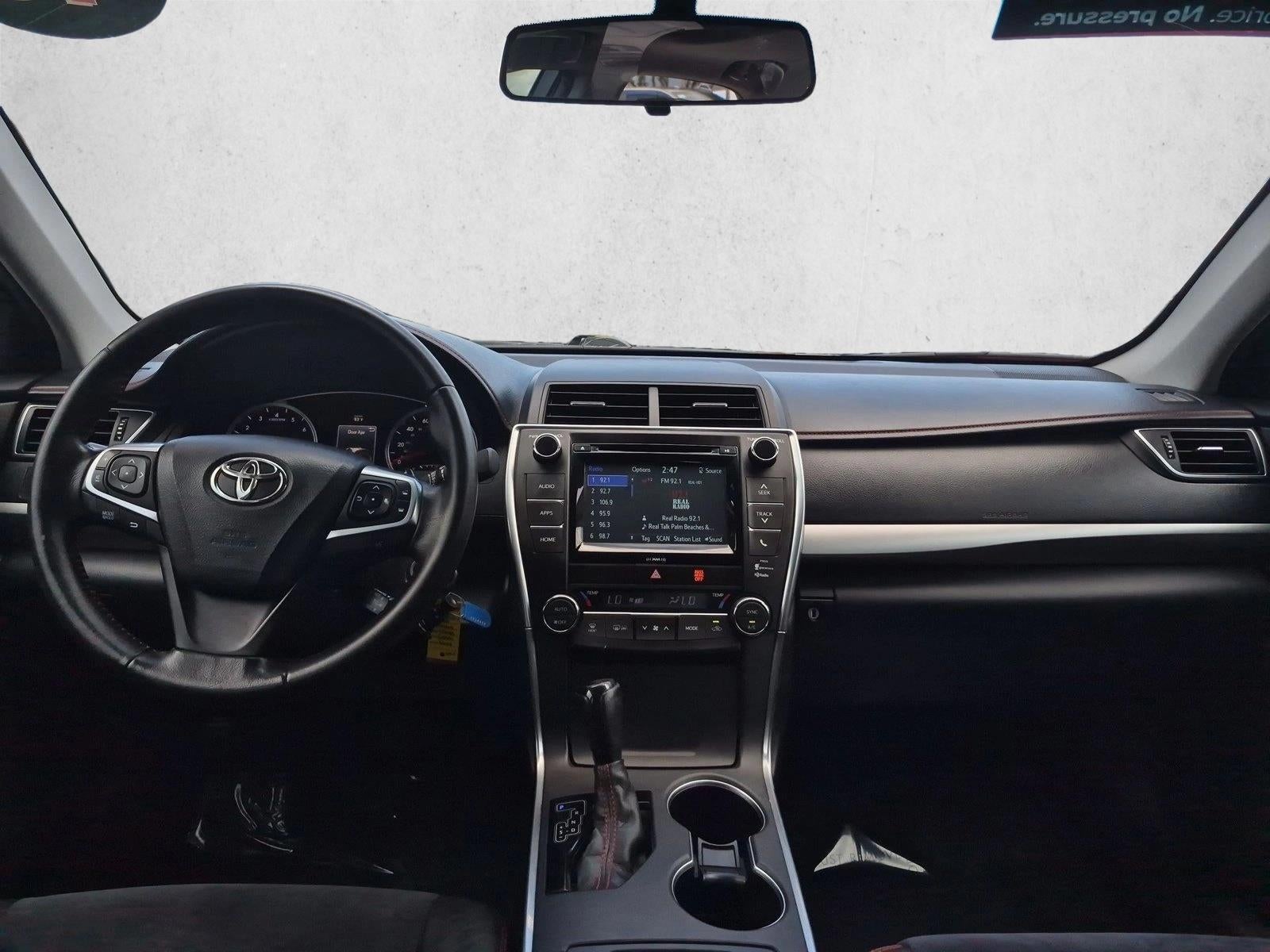 2016 Toyota Camry XSE