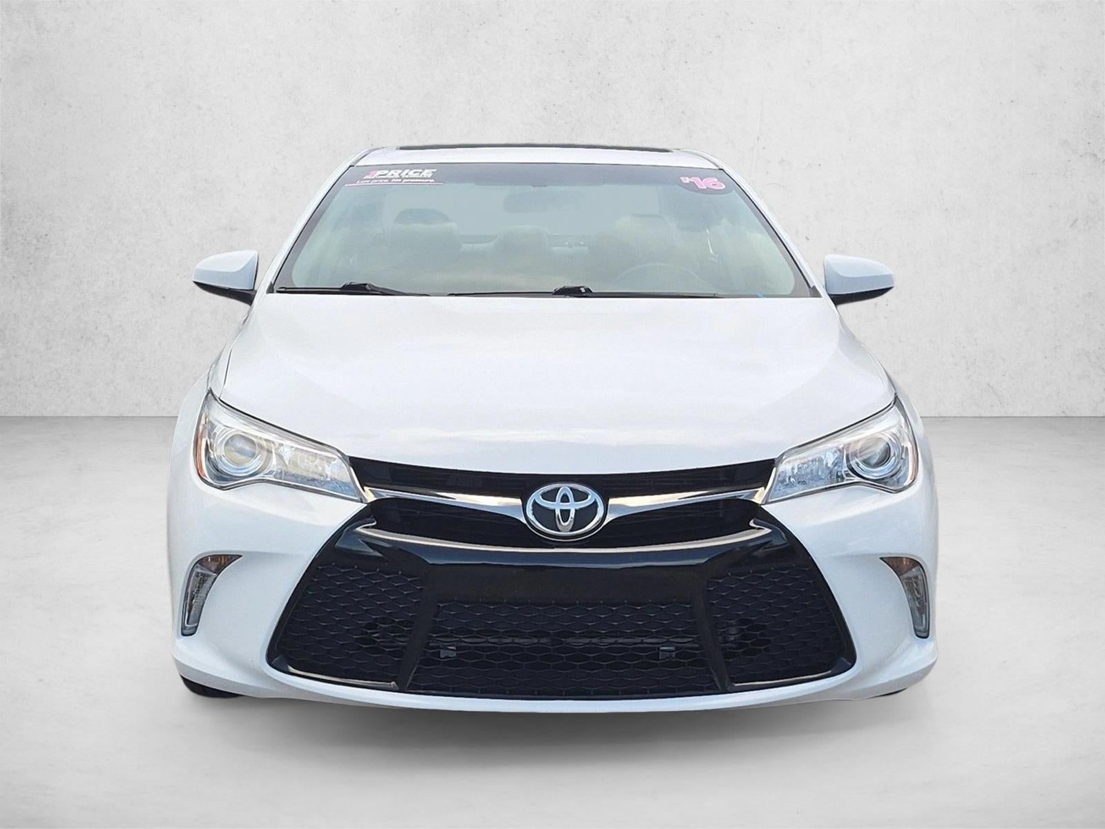 2016 Toyota Camry XSE