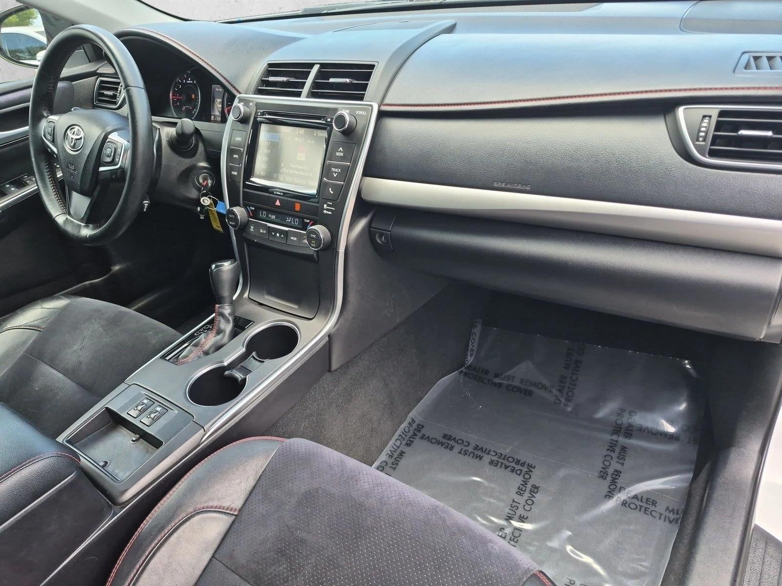 2016 Toyota Camry XSE