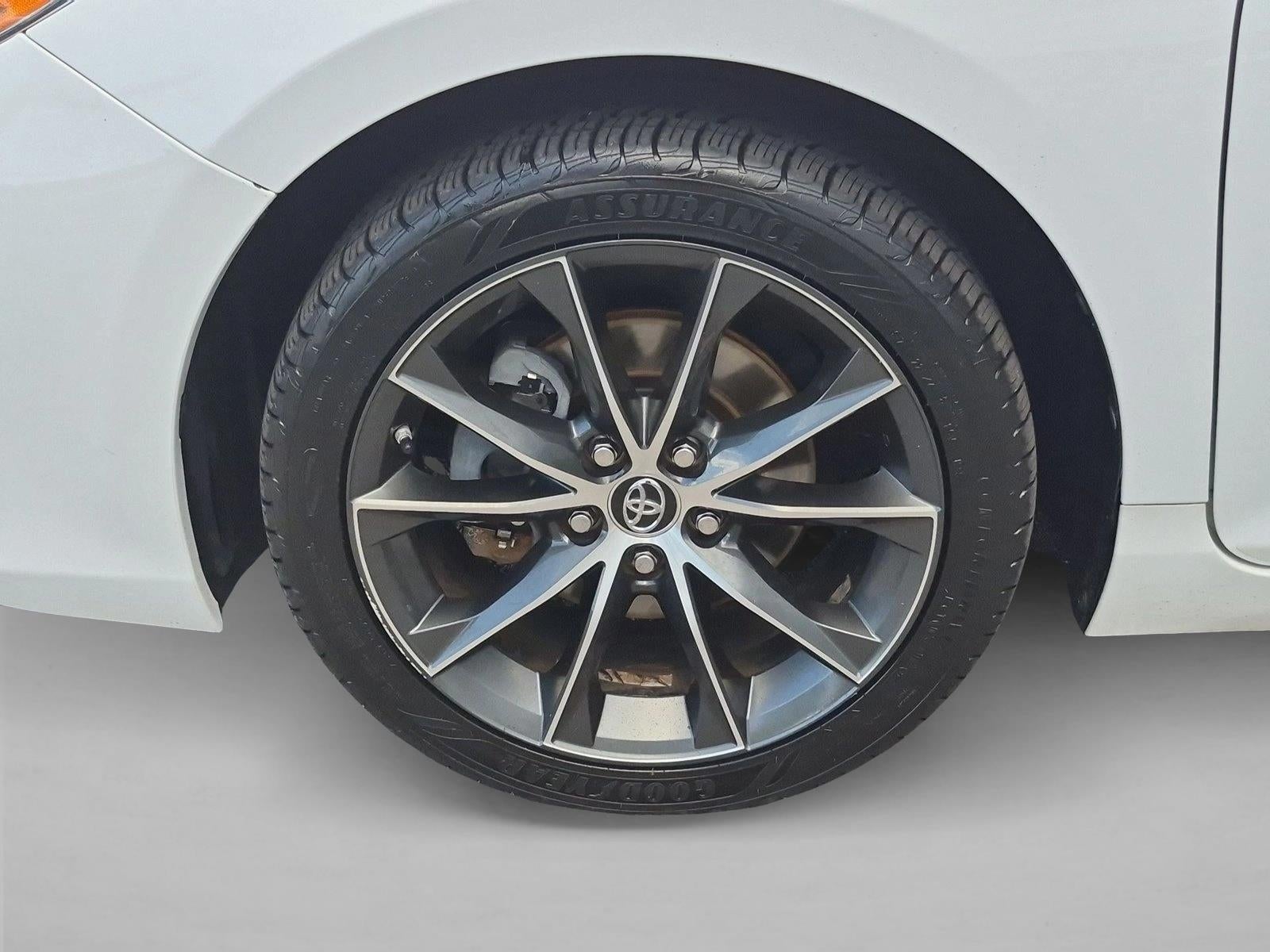 2016 Toyota Camry XSE