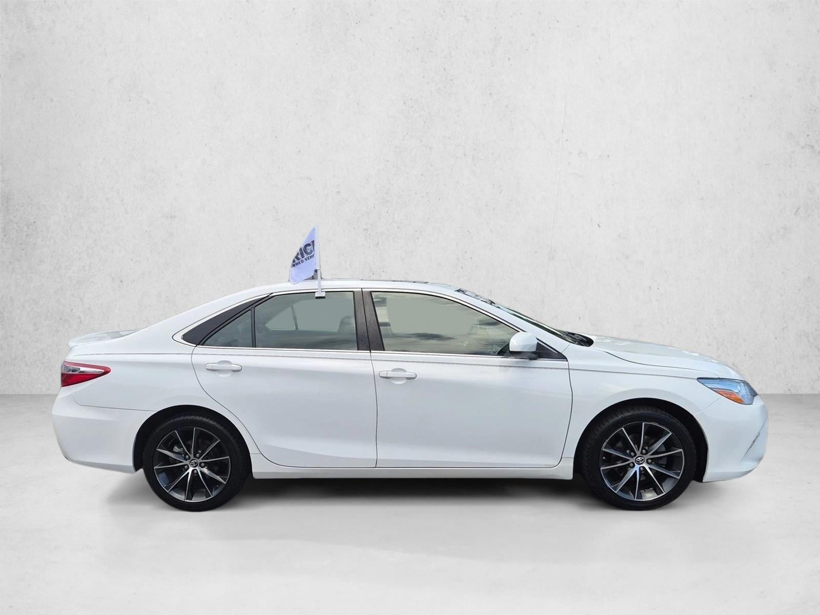 2016 Toyota Camry XSE