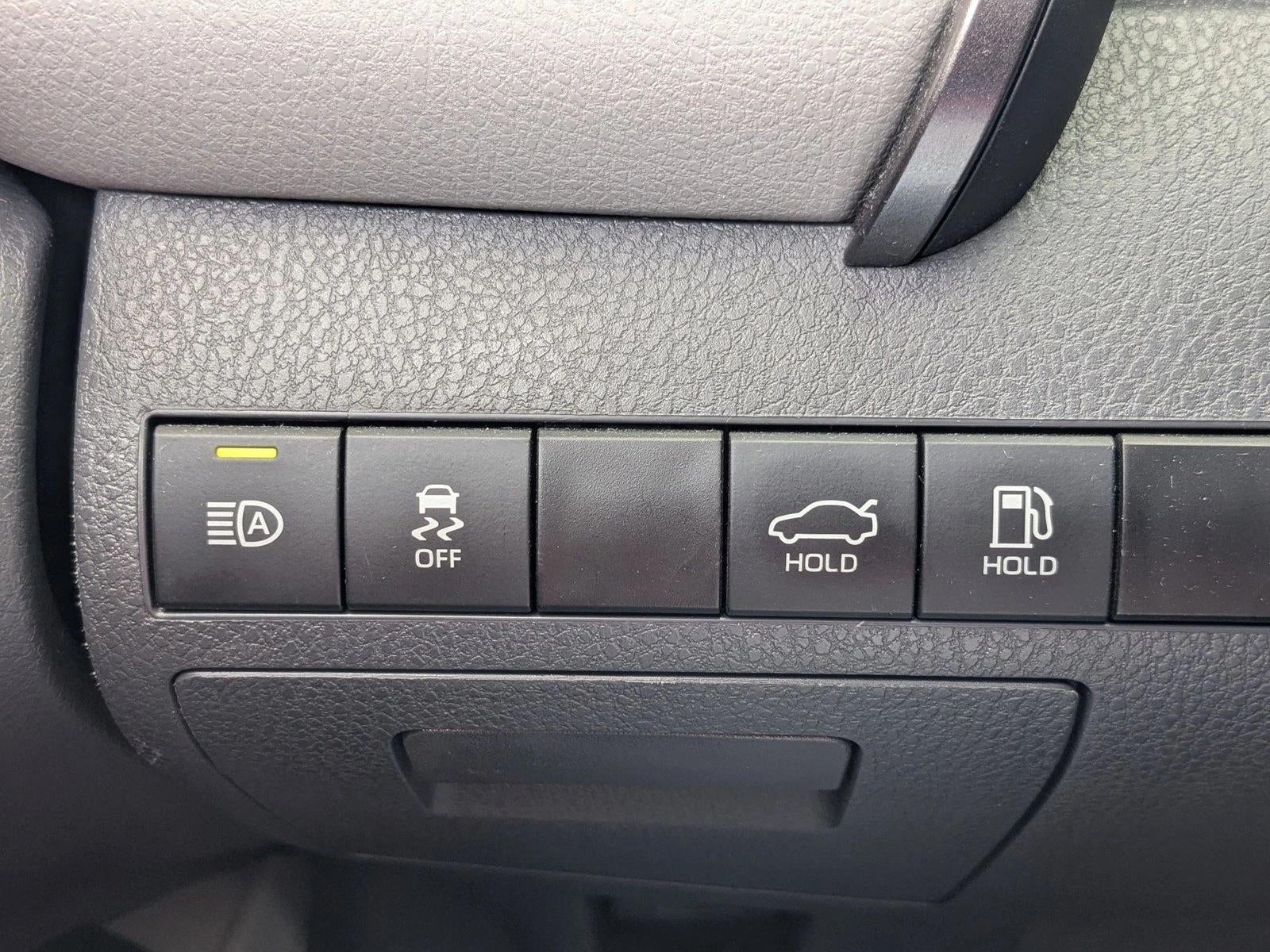 2023 Toyota Camry Hybrid LE