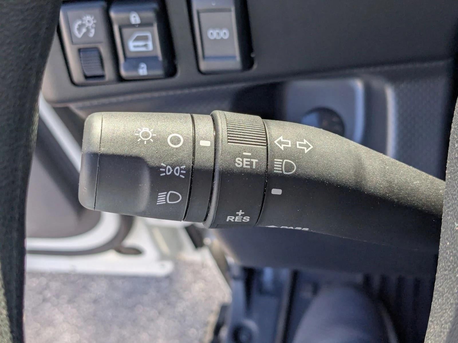 2025 Chevrolet Low Cab Forward 3500 1WT