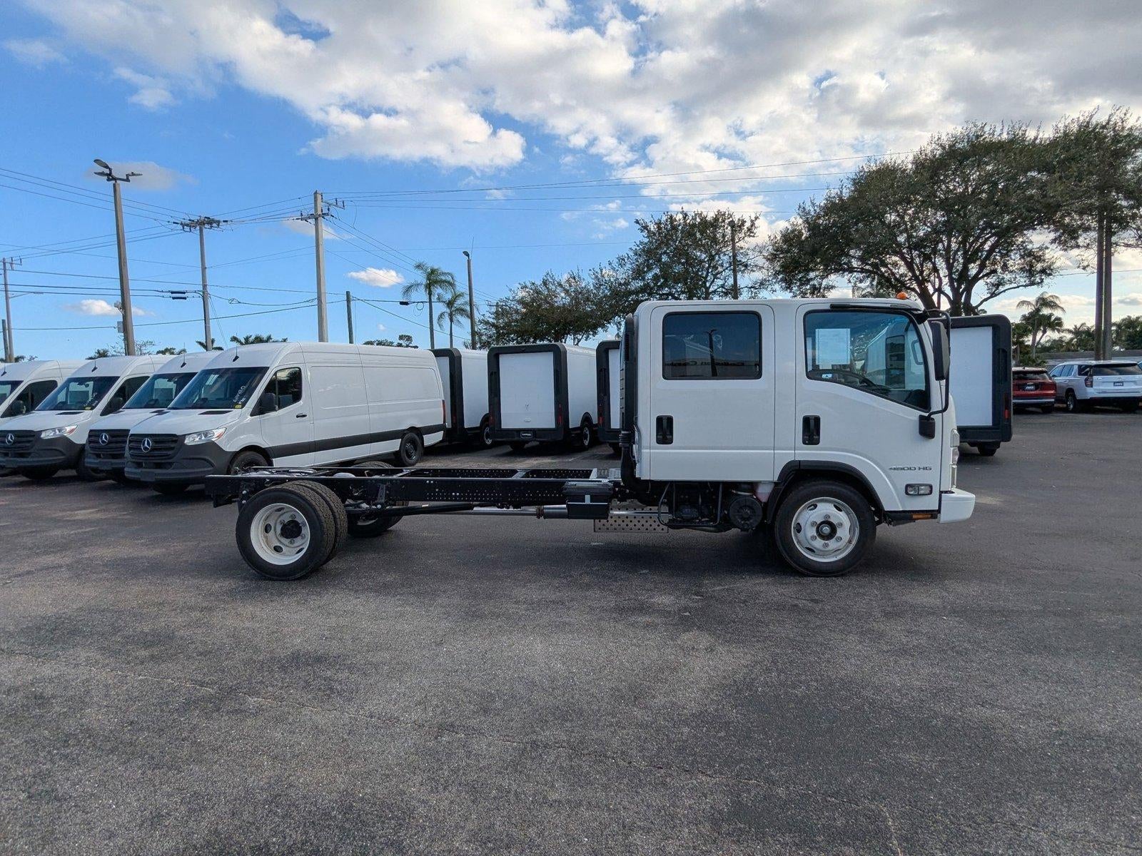 2026 Chevrolet Low Cab Forward 4500 NA