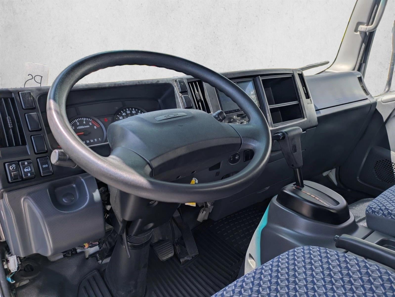 2023 Chevrolet Low Cab Forward 4500 HG 1WT
