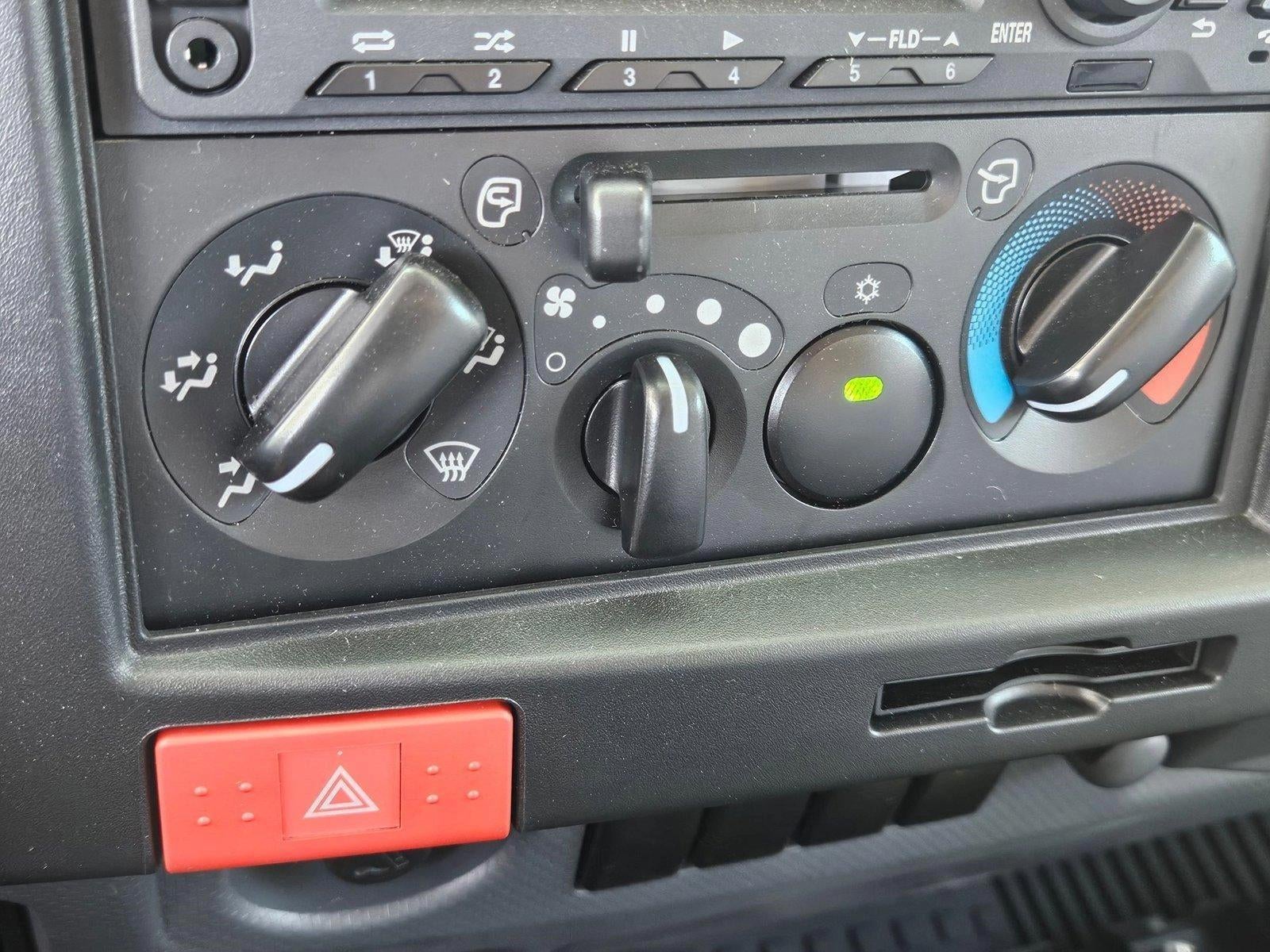 2025 Chevrolet Low Cab Forward 5500 HG NA