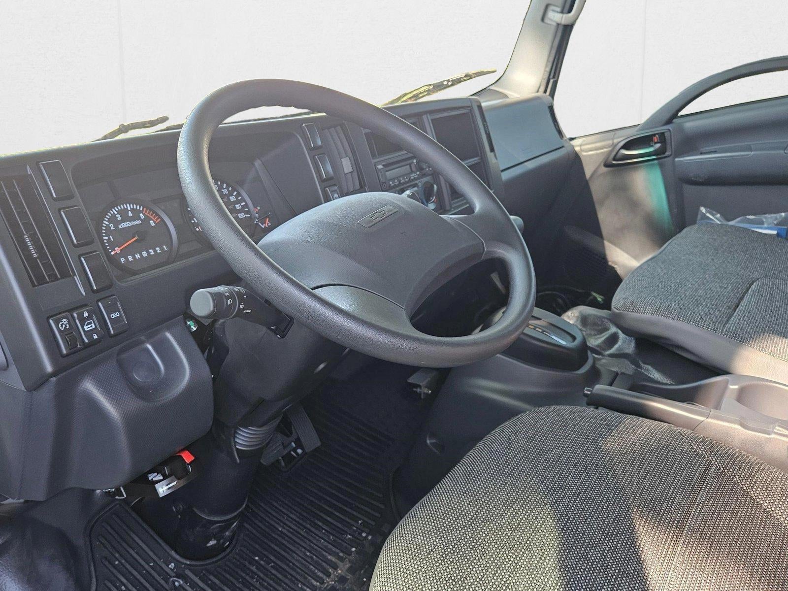 2025 Chevrolet Low Cab Forward 5500 HG NA