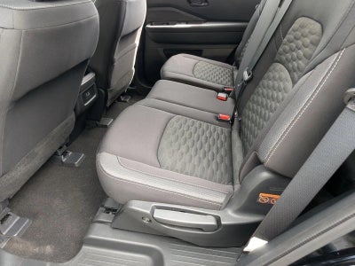 2024 Nissan Pathfinder S