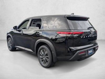 2024 Nissan Pathfinder S