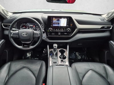 2021 Toyota Highlander Platinum