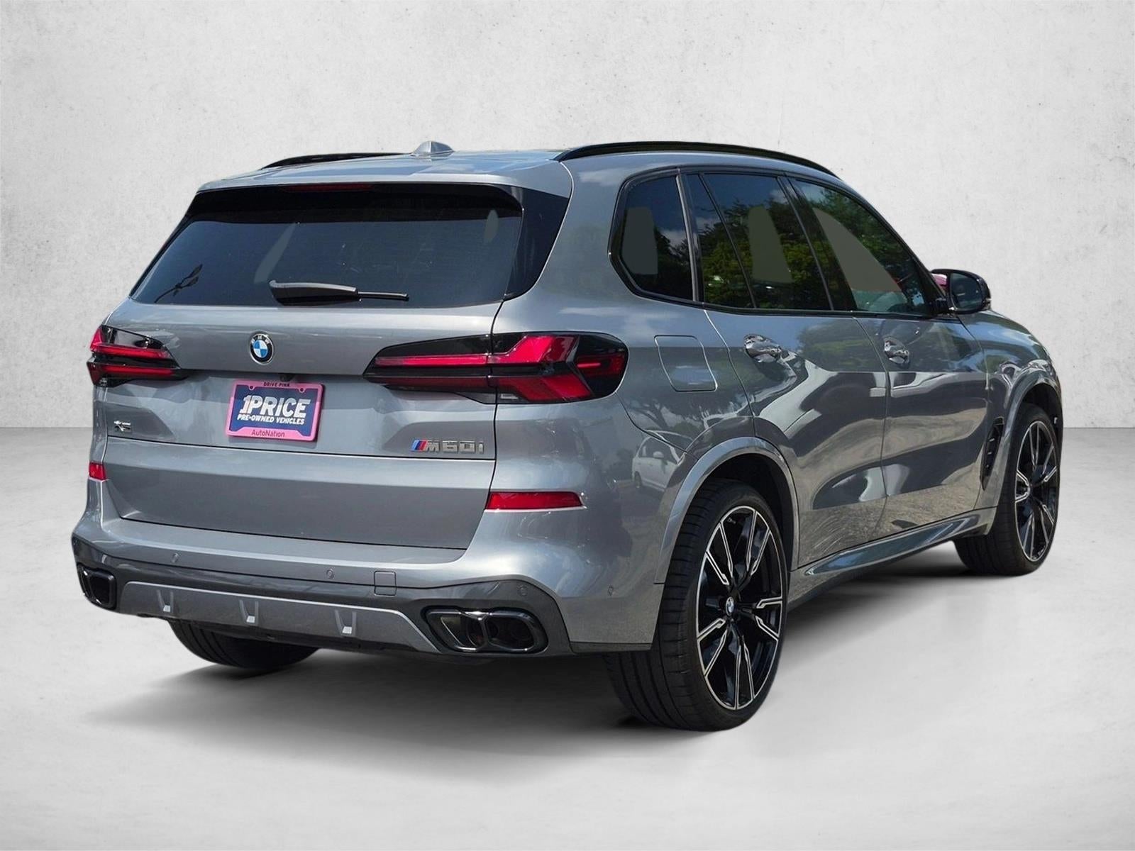 2025 BMW X5 M60i