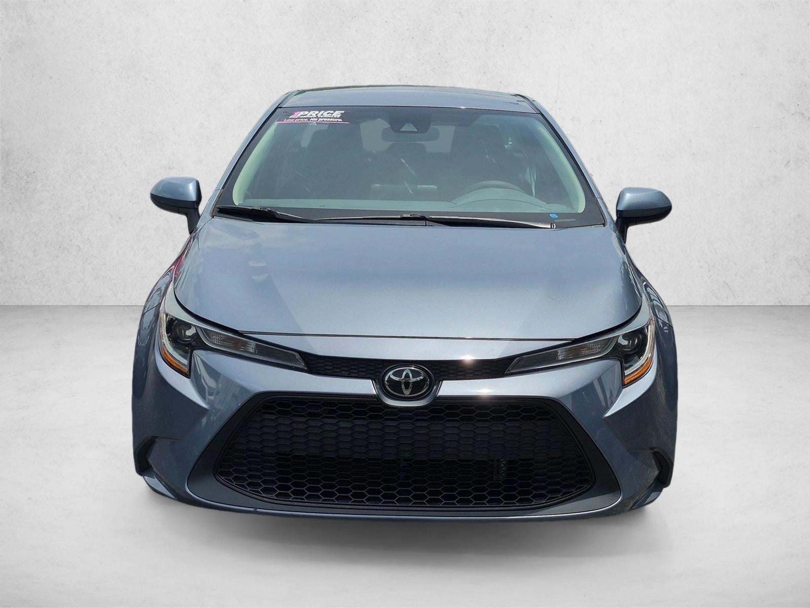 Used 2022 Toyota Corolla LE with VIN 5YFEPMAE7NP365324 for sale in Greenacres, FL