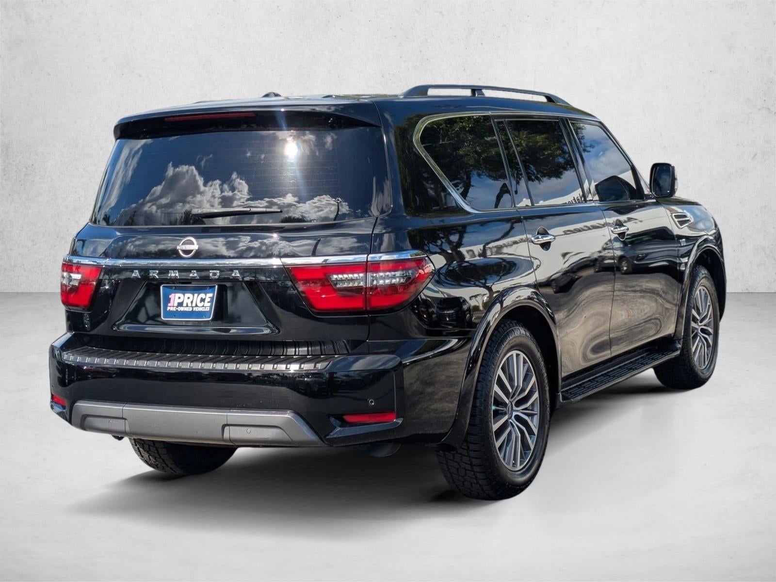 2022 Nissan Armada Base