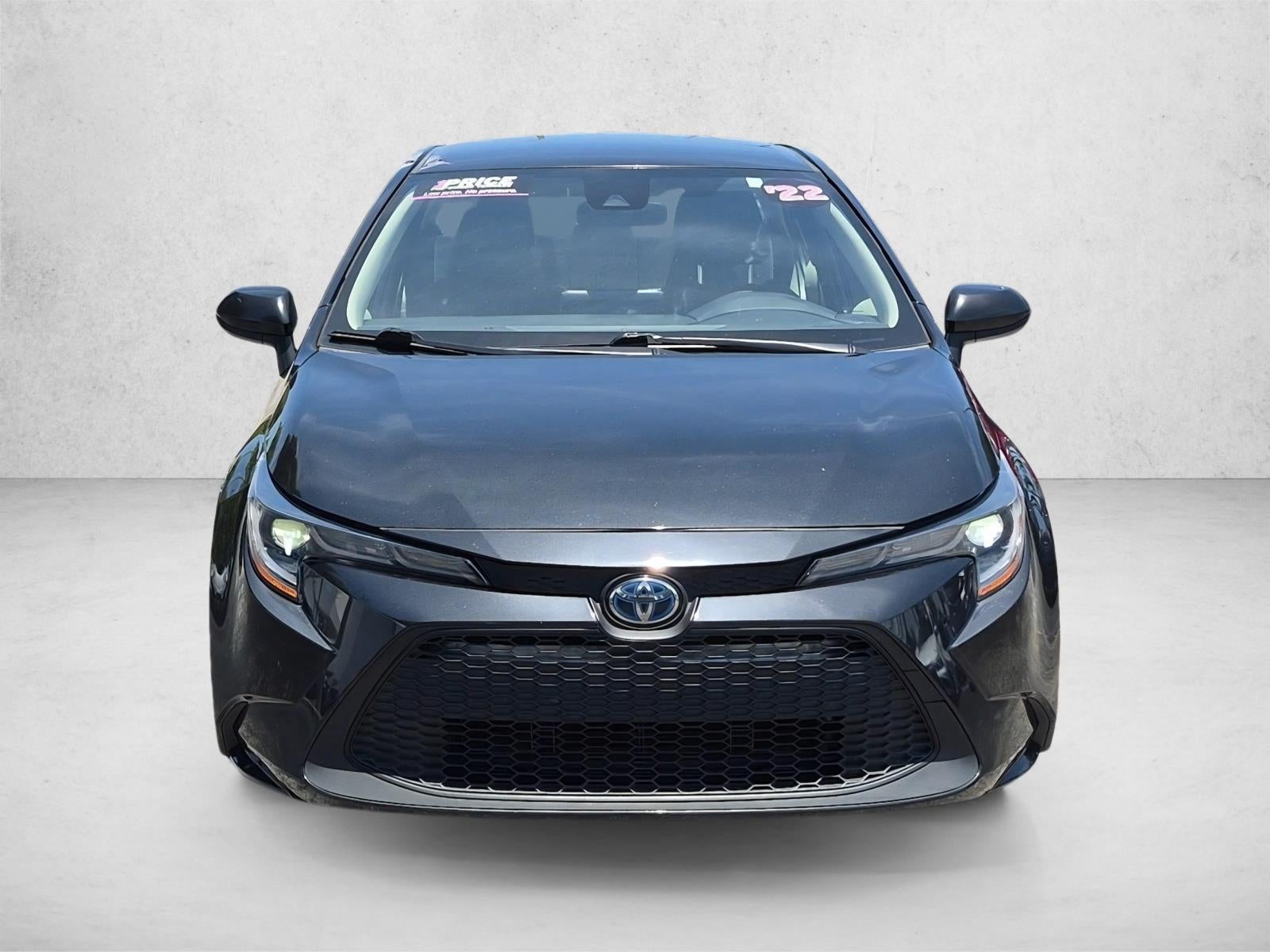 Used 2022 Toyota Corolla LE with VIN JTDEAMDE2NJ051307 for sale in Greenacres, FL