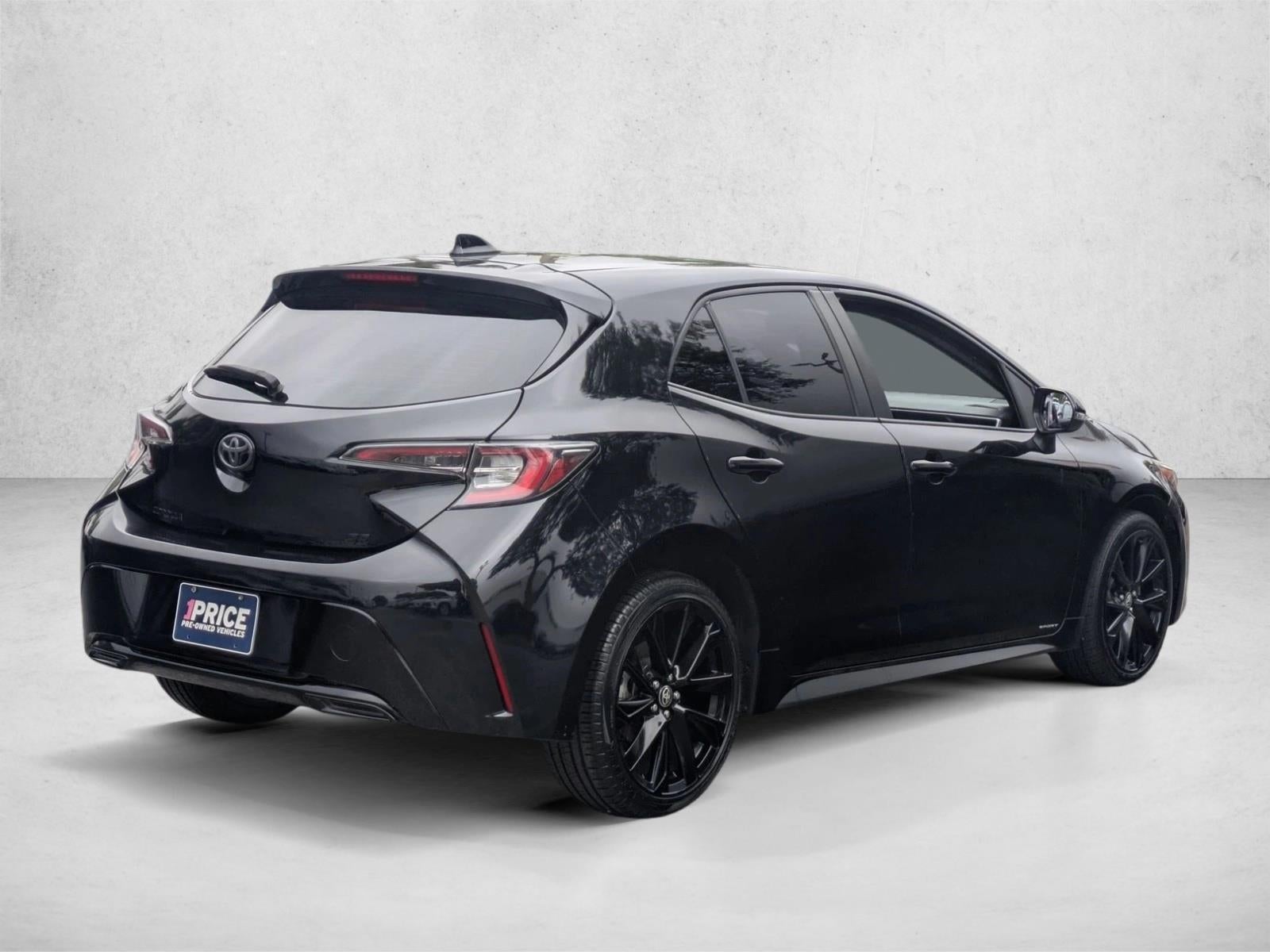 2020 Toyota Corolla Hatchback SE Nightshade Edition