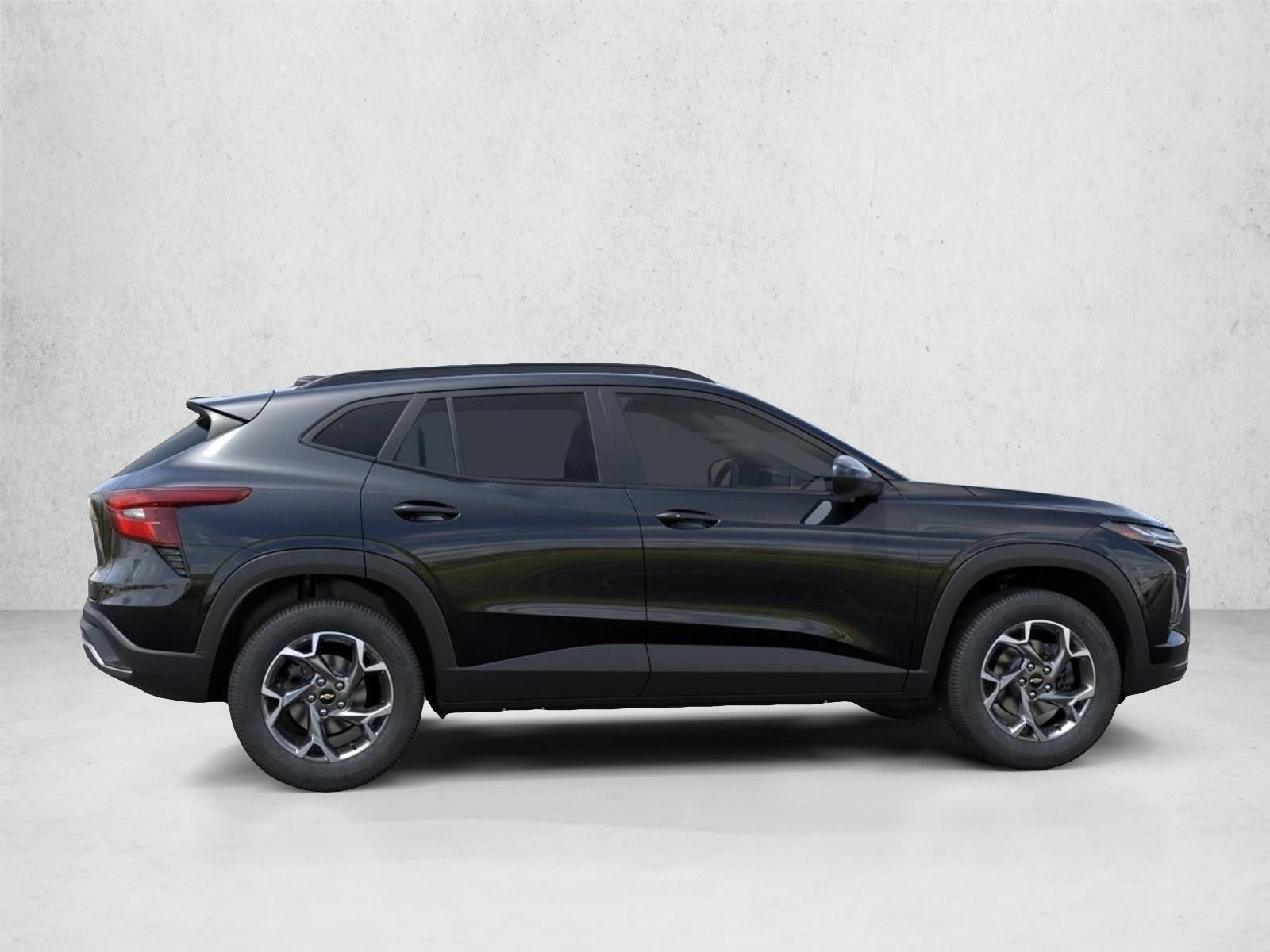 2026 Chevrolet Trax LT - Photo 6