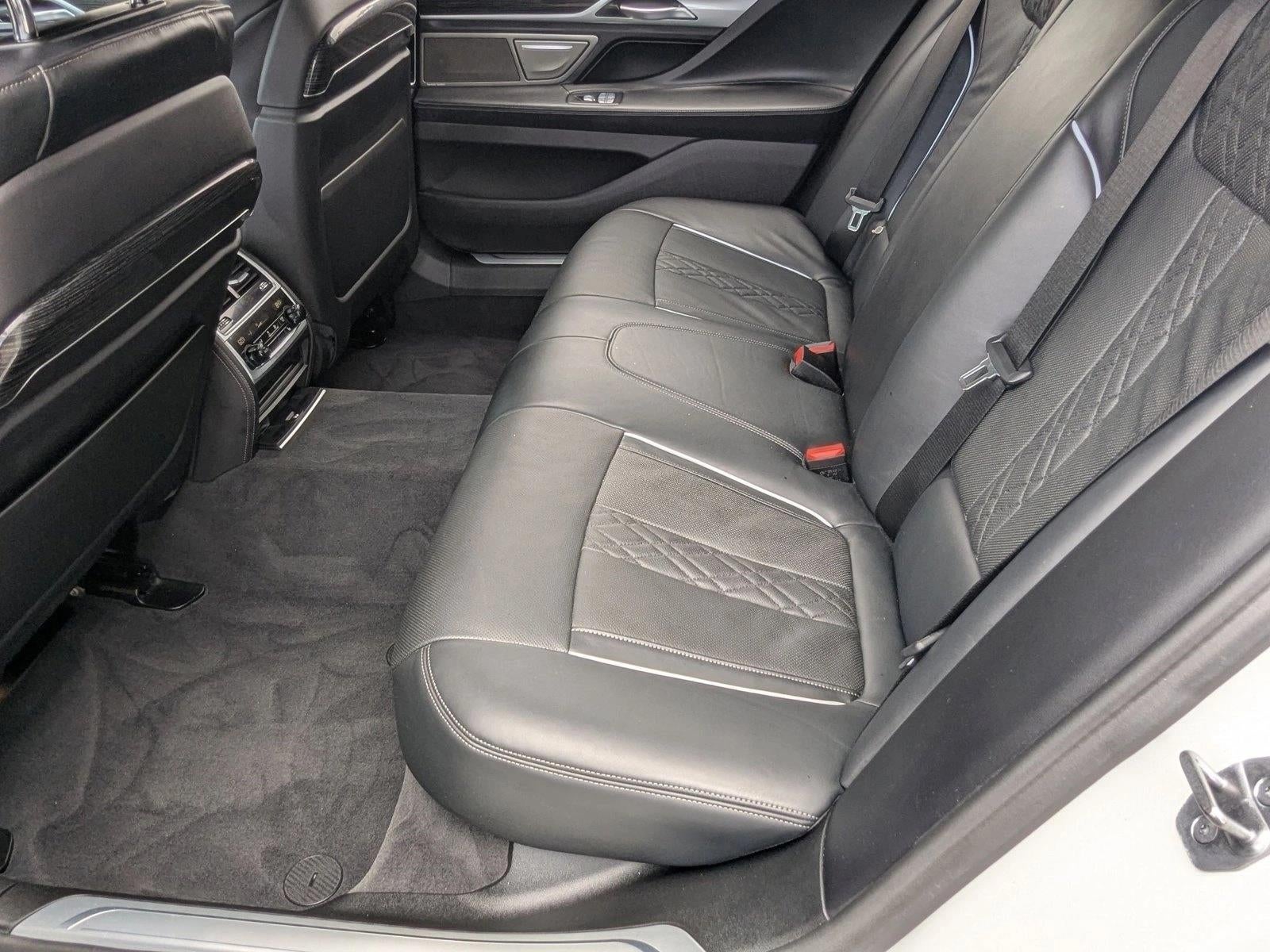 2022 BMW 7 Series 750i xDrive