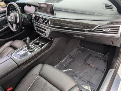 2022 BMW 7 Series 750i xDrive