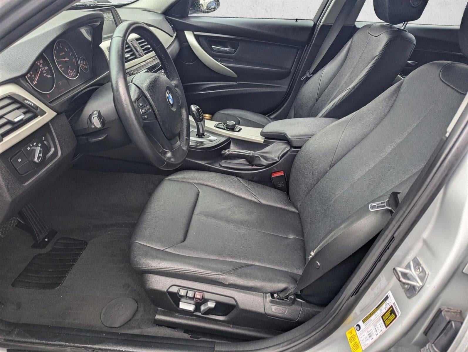 2018 BMW 3 Series 320i