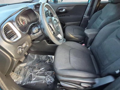 2019 Jeep Renegade Latitude FWD
