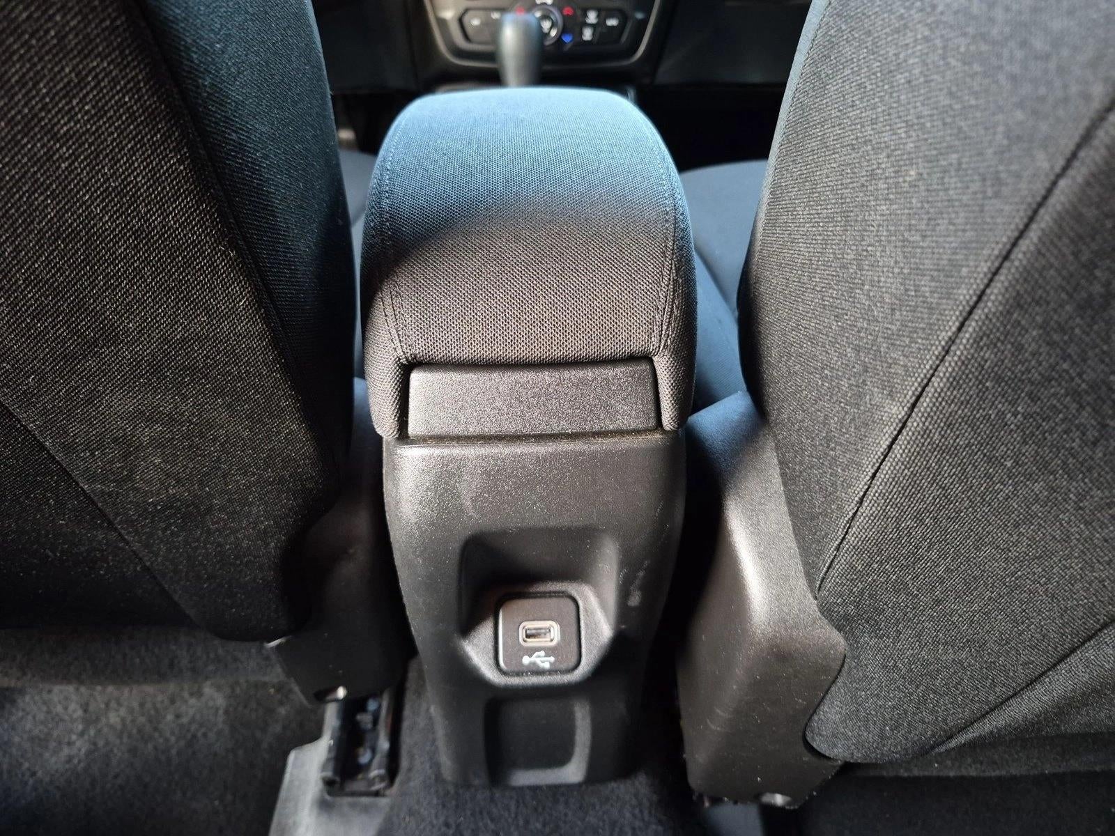 2019 Jeep Renegade Latitude FWD
