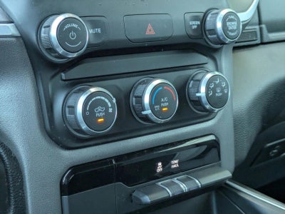2022 RAM 1500 Big Horn 4x2 Crew Cab 5'7" Box