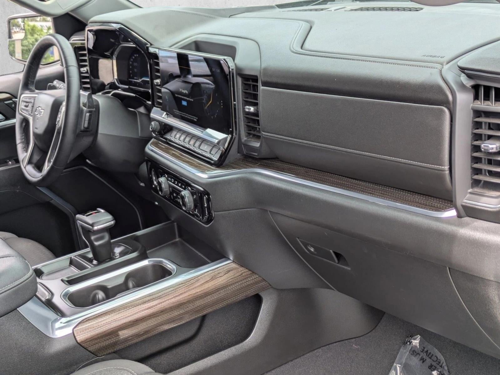 2023 Chevrolet Silverado 1500 Crew Cab Short Box 4-Wheel Drive RST