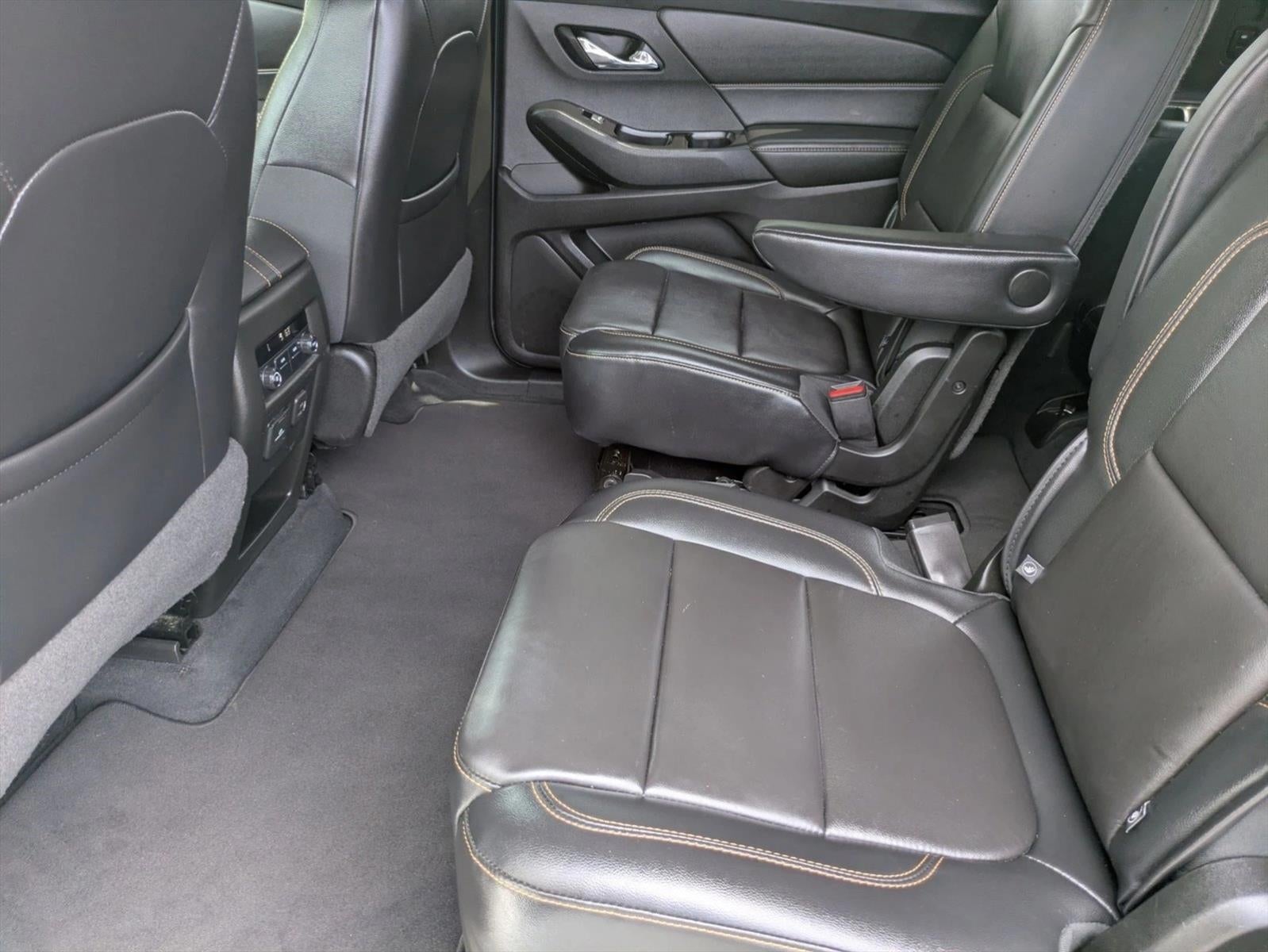 2019 Chevrolet Traverse FWD 2LT