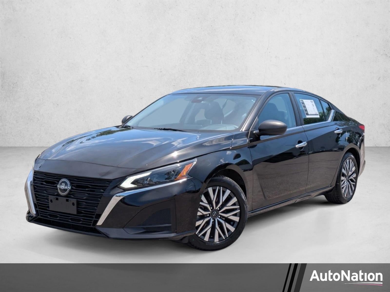 2024 Nissan Altima 2.5 SV Sedan