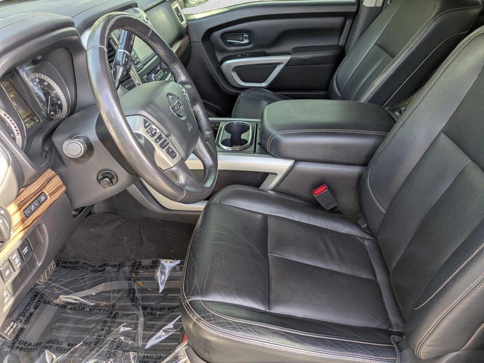 2018 Nissan Titan 4x4 Crew Cab SL
