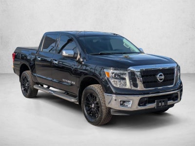 2018 Nissan Titan 4x4 Crew Cab SL