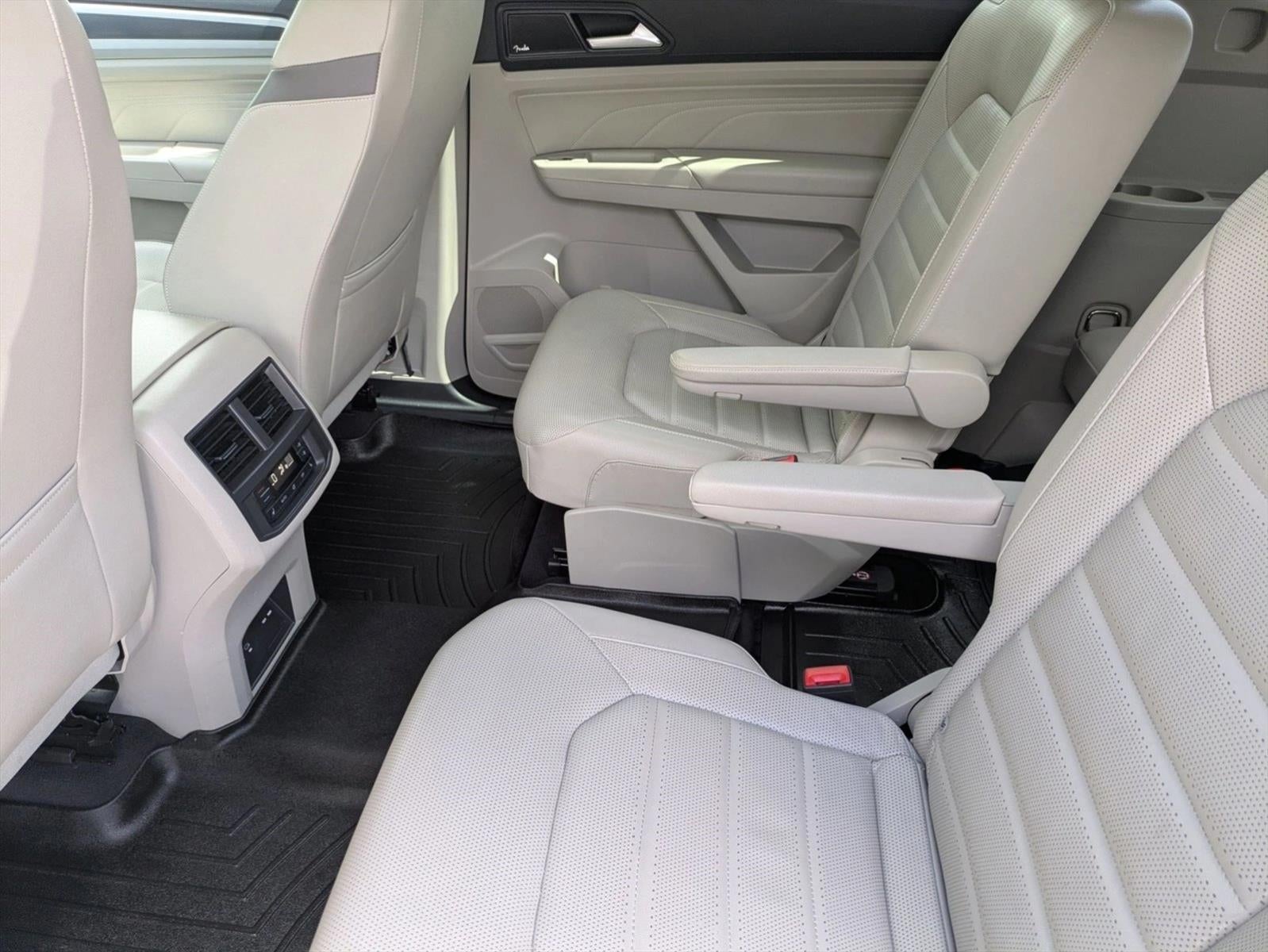 2022 Volkswagen Atlas 3.6L V6 SEL Premium R-Line 4MOTION