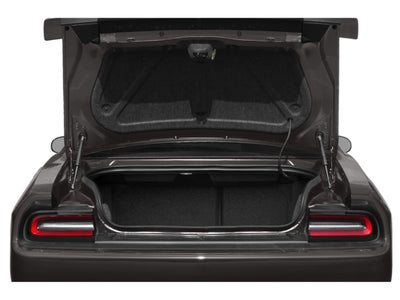 2022 Dodge Challenger SXT RWD