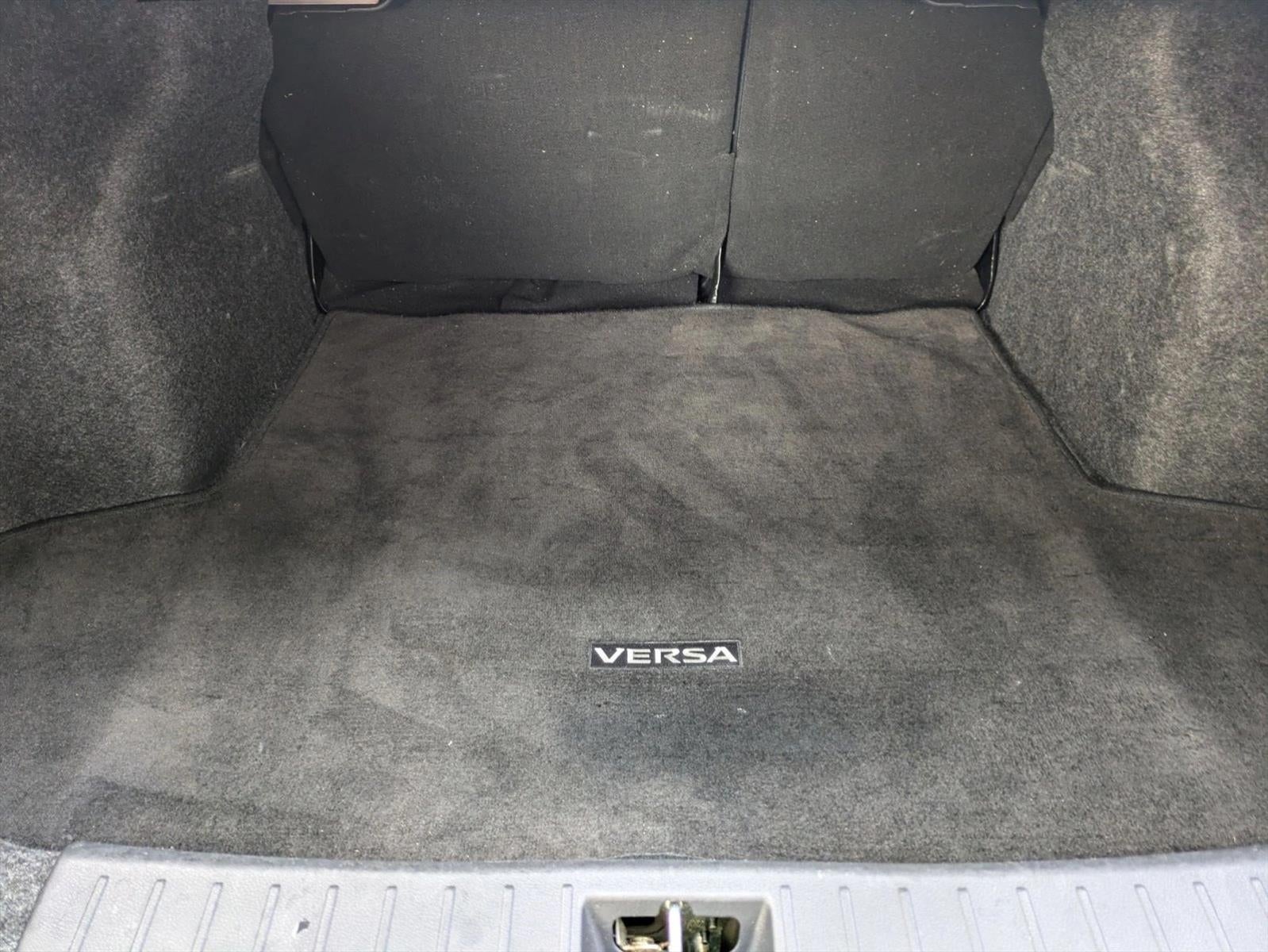 2021 Nissan Versa SR CVT