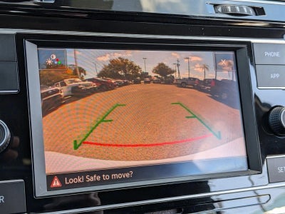 2018 Volkswagen Golf GTI 2.0T S DSG