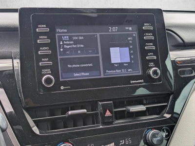 2022 Toyota Camry SE Auto (SE)