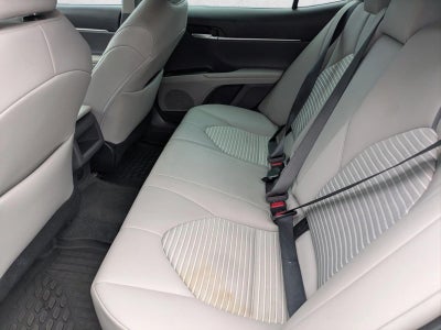 2022 Toyota Camry SE Auto (SE)