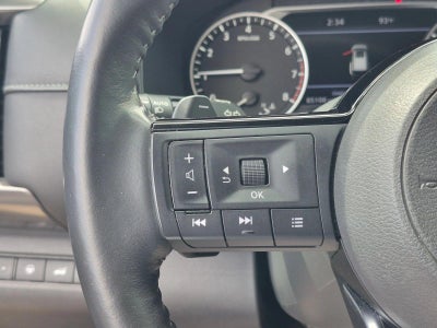 2022 Nissan Pathfinder SL 2WD