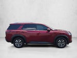 2022 Nissan Pathfinder SL 2WD