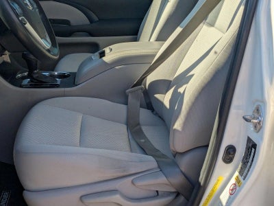 2017 Toyota Highlander LE V6 FWD (GS)