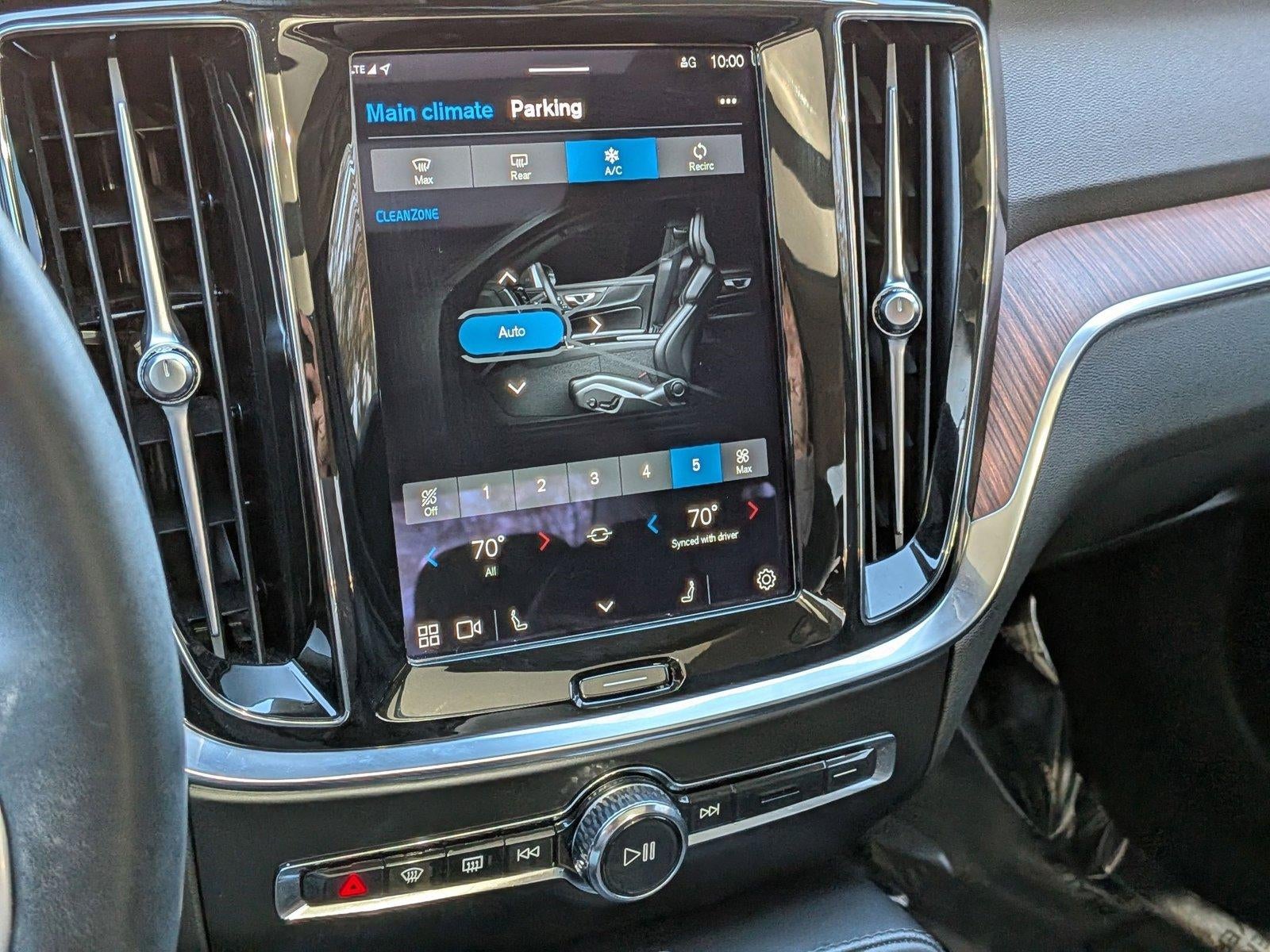 2023 Volvo S60 Recharge Plug-In Hybrid T8 eAWD PHEV Plus Dark Theme